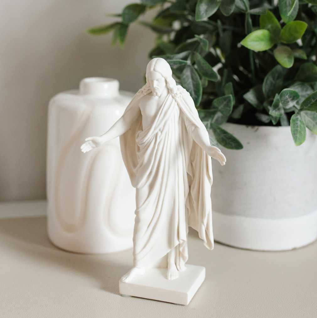 Christus Statue - Small (6in) - LDP-STT-CHR-S